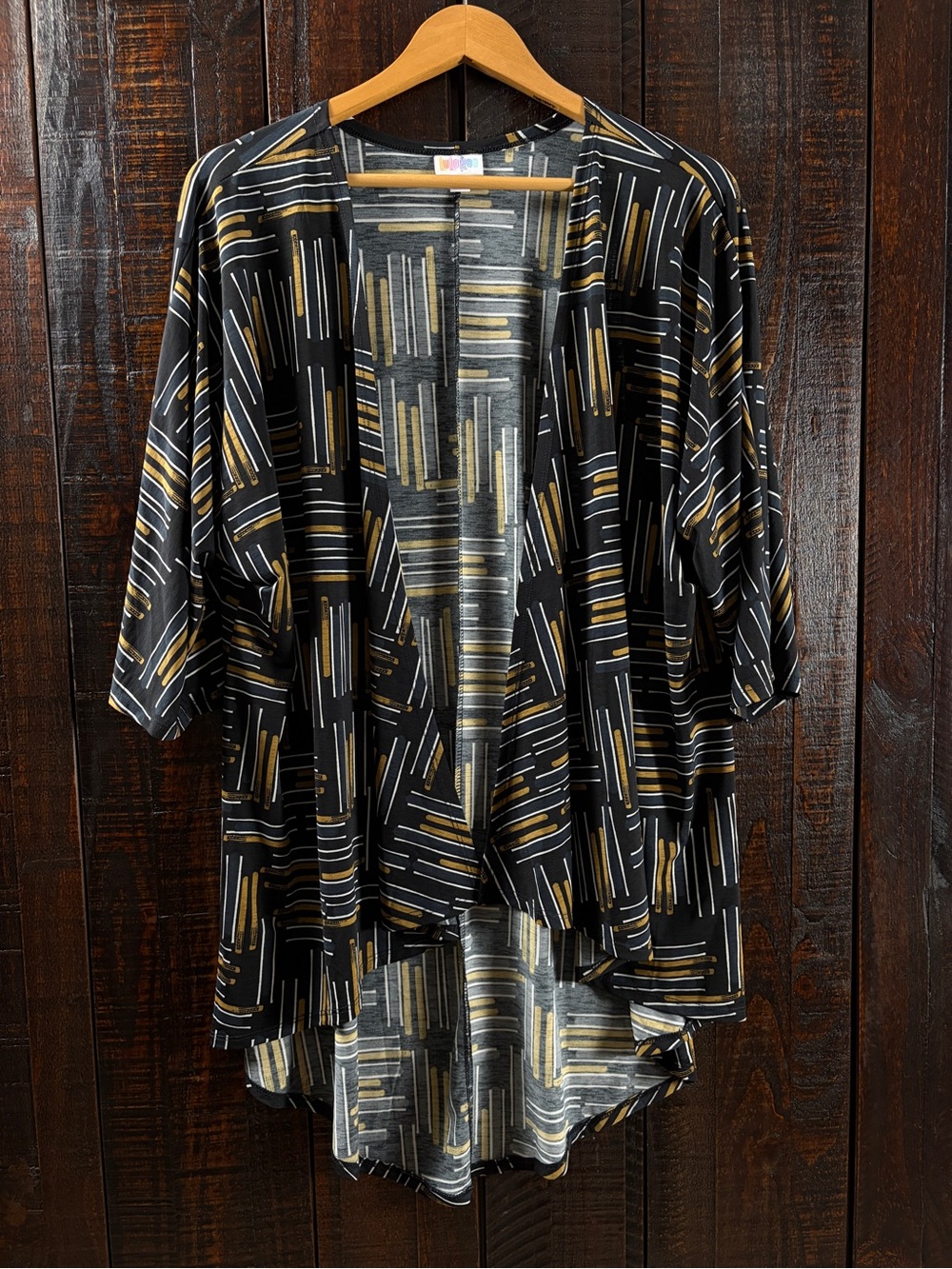 LuLaRoe Pattern Striped Drapey Open Cardigan Medium - Picture 2 of 5